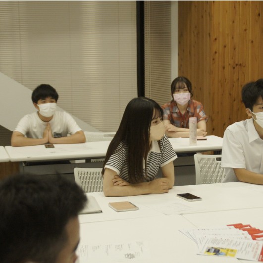 第8期新城市若者議会で市長へ事業報告！