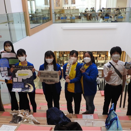 豊橋市の市民協働推進補助金事業報告会で、本学学生による2団体が令和3年度の活動報告を行いました。