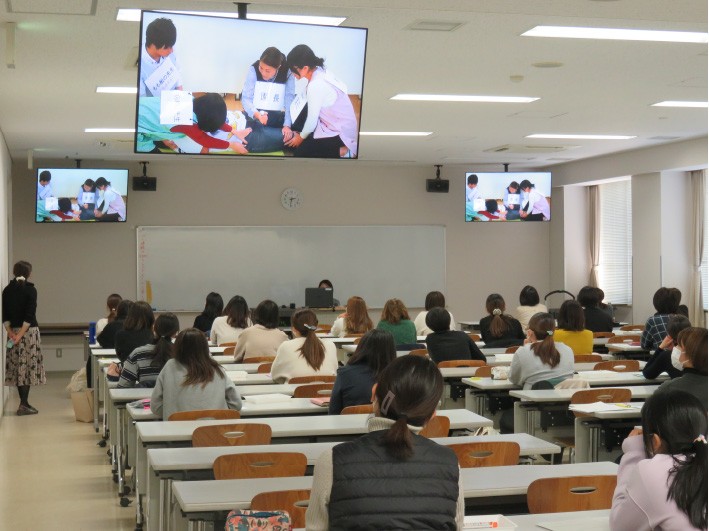 ～地域の健康を支える活動～ 食物アレルギーをもつこどもとその家族が 健やかに安心して暮らせる環境づくりを目指して！