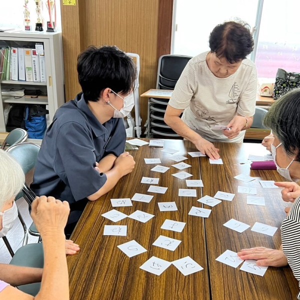 学生プロジェクト☆その1　高齢者サロン