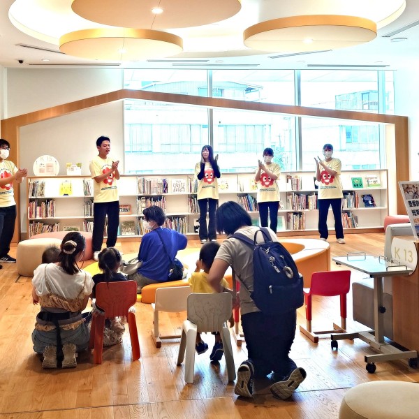 豊橋市まちなか図書館「お話し会」を開催しました(幼児教育・保育科)