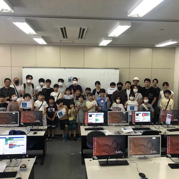 子どものための最新ITサードプレイスを豊橋創造大学キャンパス内に今年も開設！(経営学部)