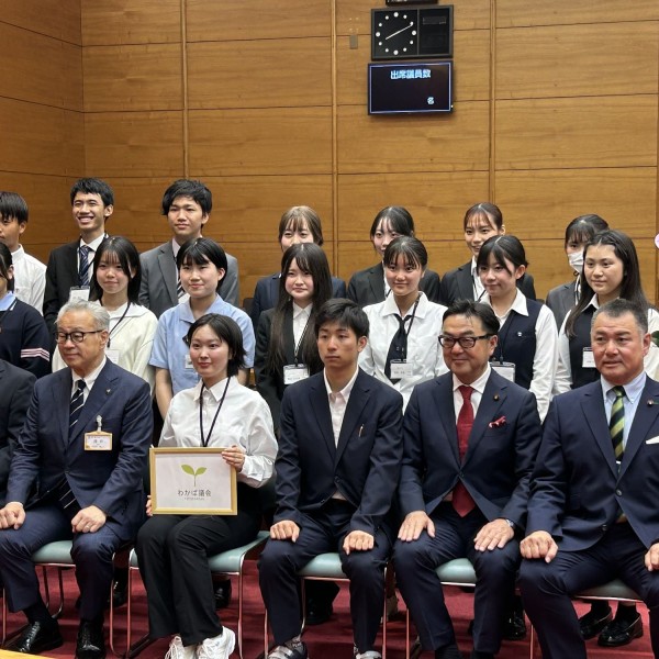 今年度もわかば議会へキャリアプランニング科から学生が選出されました！ （キャリアプランニング科）