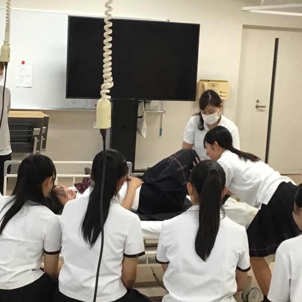 豊川高校大学１日体験講座　看護学科（在宅看護学）