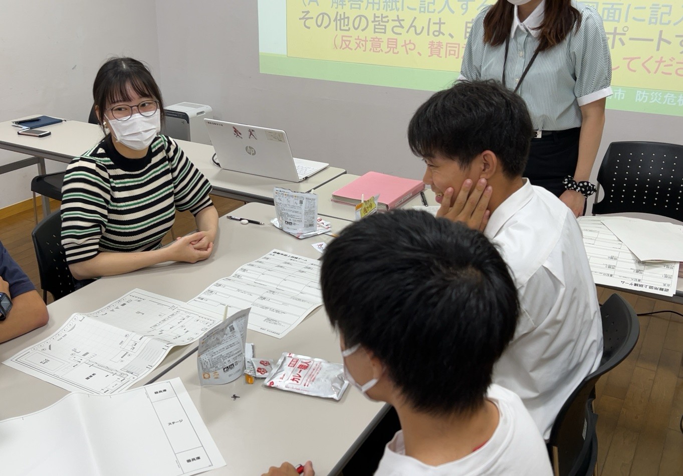 豊橋市「アオハル防災キャンプ」の実施に向けてキャリアプランニング科の学生が実行委員として活動しています。