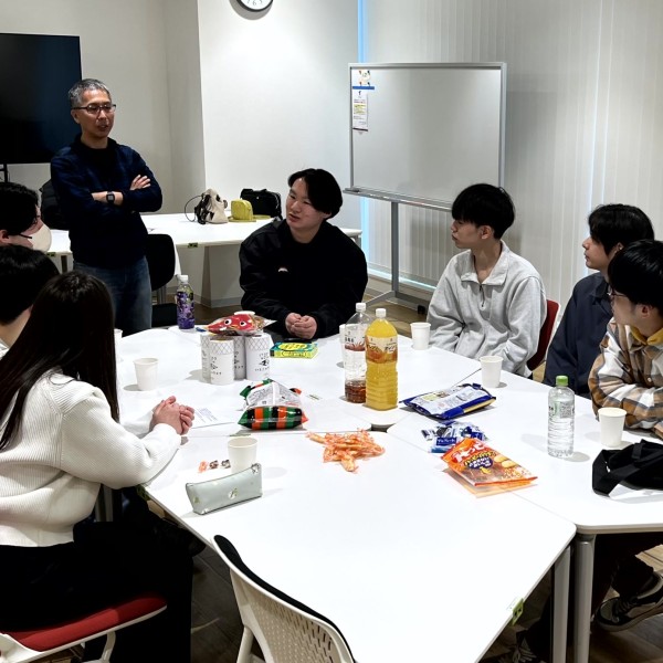 地域課題に取り組む他大学の学生との交流事業(経営学部)