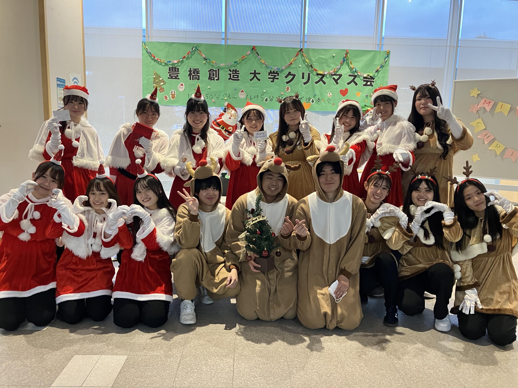 学生プロジェクト☆その２ クリスマス演奏会　豊橋医療センター