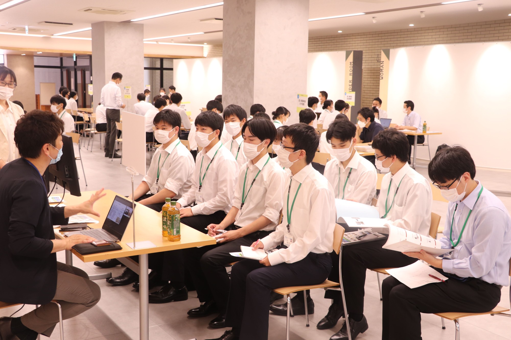 2024年度 第1回理学療法学科学内就職説明会が実施されました!