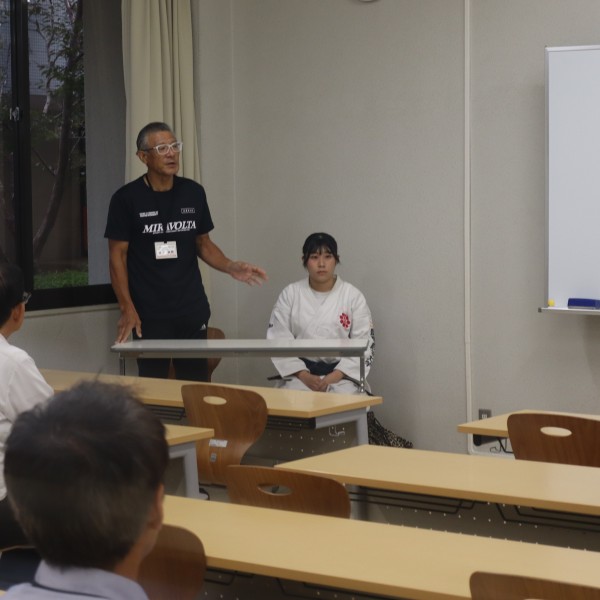 特別強化指定クラブの日本拳法部の選手が2026総合選手権大会に出場。壮行会を行いました。