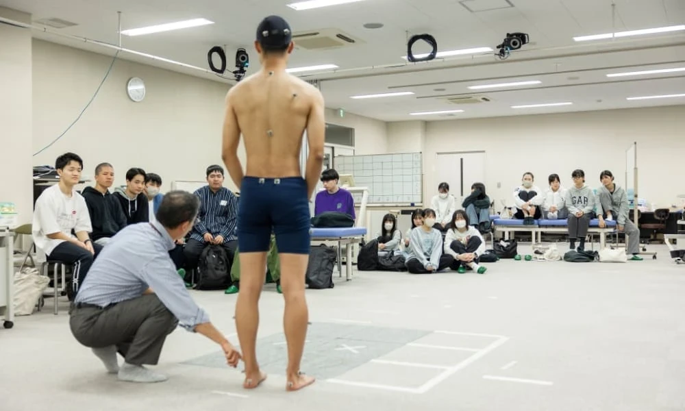 整形・スポーツ理学療法の現場で活躍できる学びを。