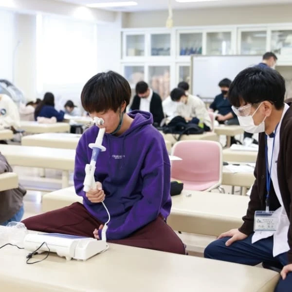 理学療法学科分野の特徴　心臓や肺疾患に対する内科系理学療法