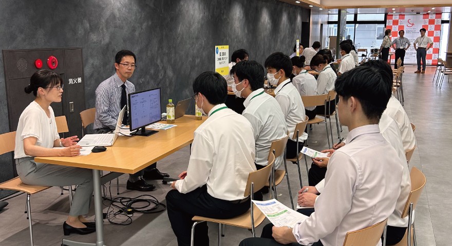 2025年度 第一回学内理学療法就職説明会を実施しました!
