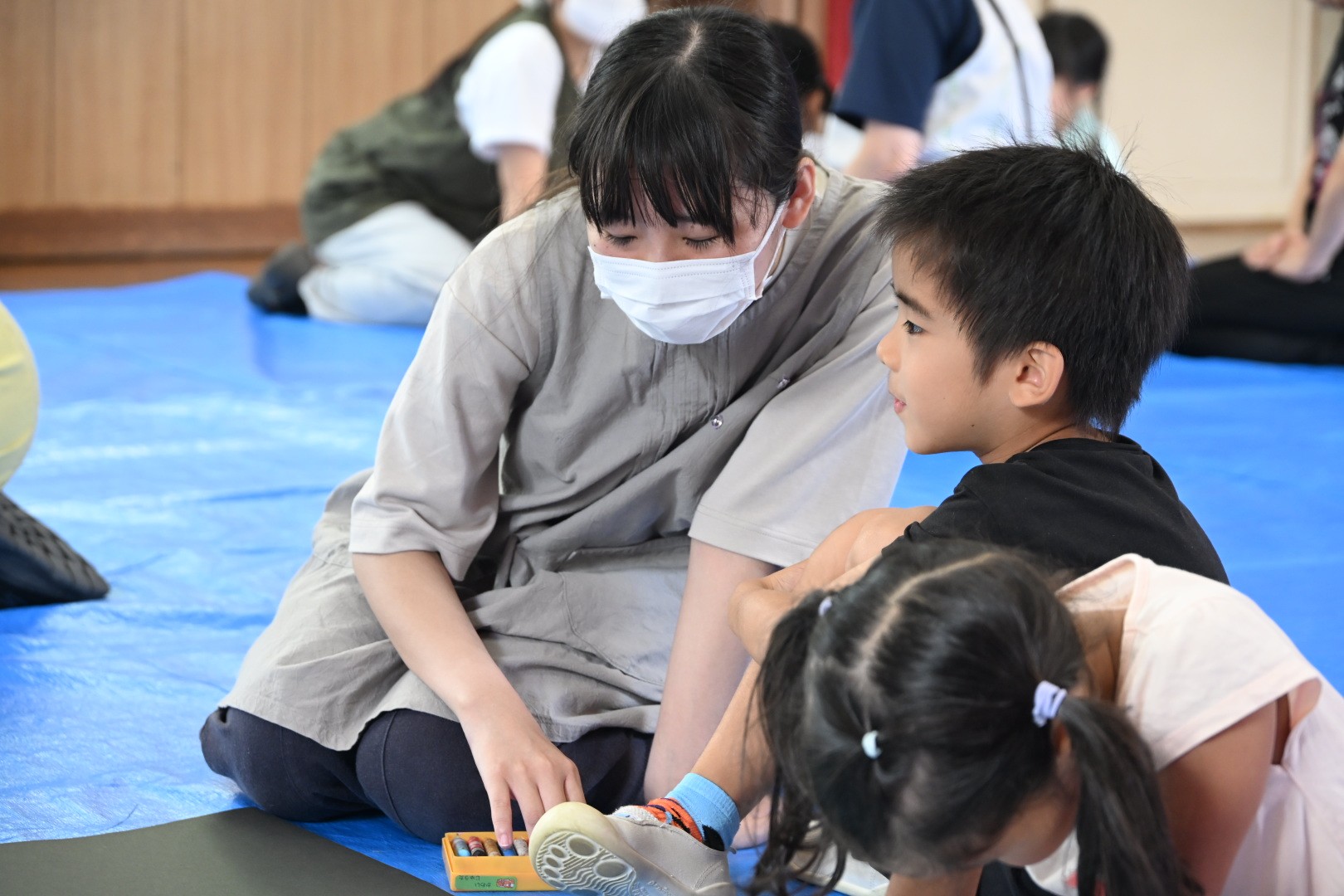 新城市との連携事業「新城×創造 このはワーク」(ワークショップ)を2026年度も開催しました。(幼児教育・保育科)