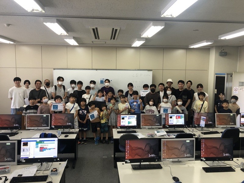 子どものための最新ITサードプレイスを豊橋創造大学キャンパス内に今年も開設！(経営学部)